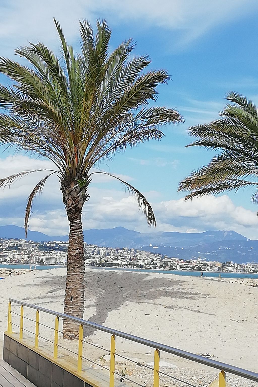 Gemütliche Wohnung, 5 Minuten vom Strand entfernt-Inside