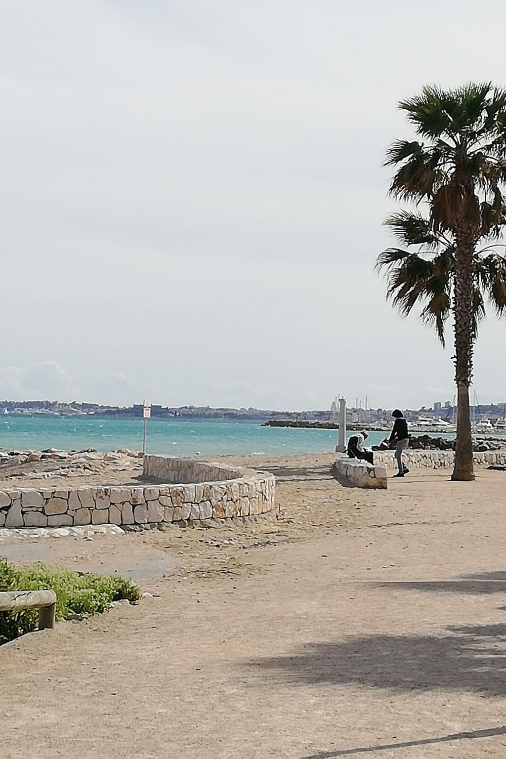 Gemütliche Wohnung, 5 Minuten vom Strand entfernt-Inside