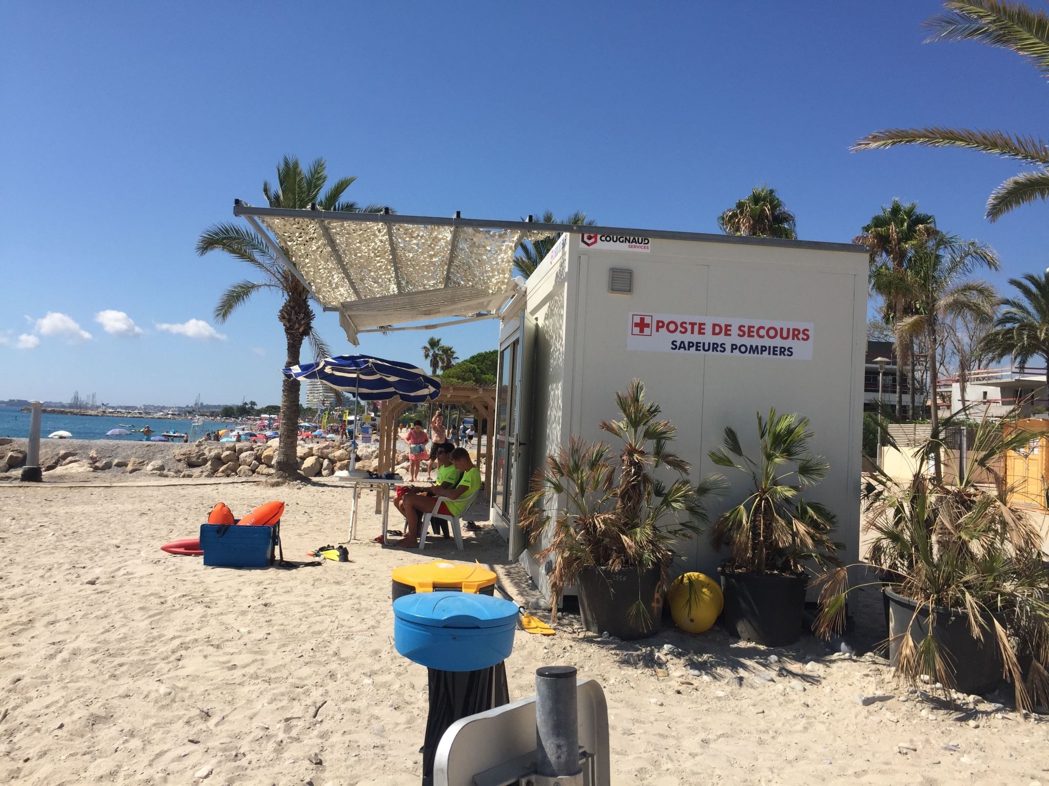 Gemütliche Wohnung, 5 Minuten vom Strand entfernt-Inside