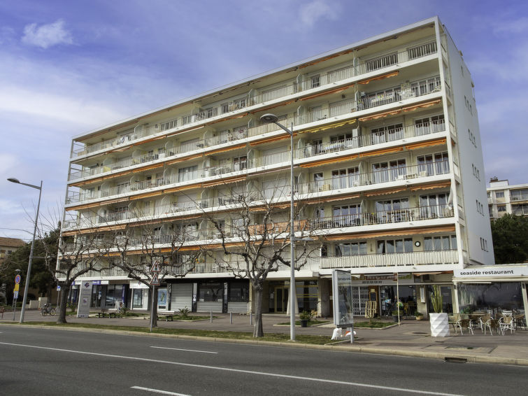 Search and Stay destination Cagnes-sur-Mer, Provence-Alpes-Côte d'Azur - France from AU$ 253. L'Angelina