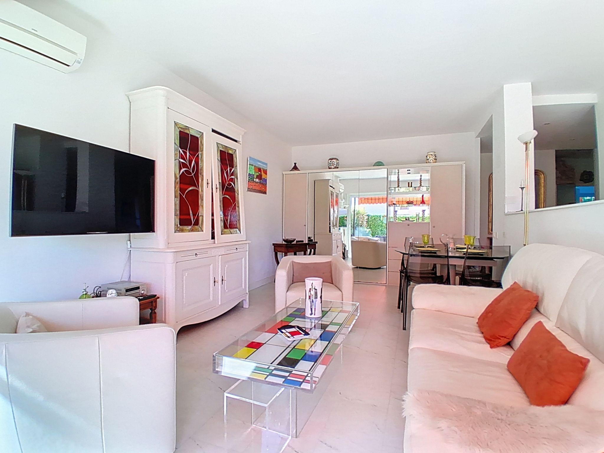 Photo of Le Chaville