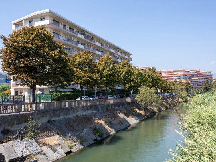 Le Cagnes Beach