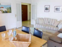 Résidence La Pinède: Appartement aan Zee in Cagnes-sur-Mer, 50m van het Strand - thumbnail 2