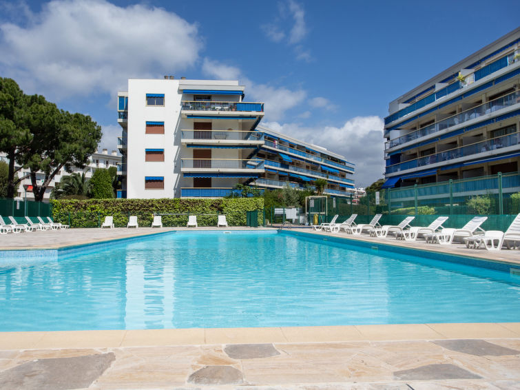 6-persoons appartement met zeezicht in Cagnes-sur-Mer in Cagnes-sur-Mer