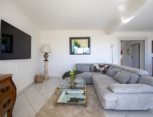 Azur Paradis: Luchtig appartement op 600 meter van het strand in Cagnes-sur-Mer - thumbnail 6
