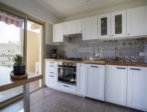 Knus appartement op 300 meter van het strand in Cagnes-sur-Mer - thumbnail 4