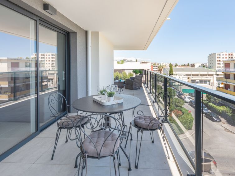 Le Grey Pearl Apartment in Cagnes sur Mer