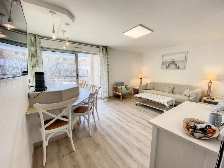 Le Crystal A Apartment in Cagnes sur Mer