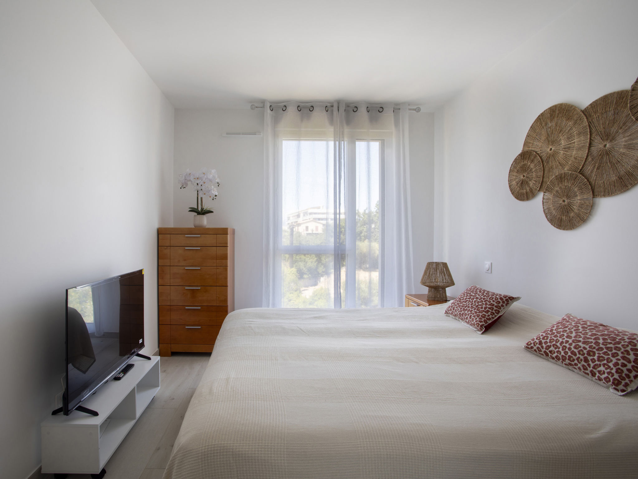Seaside View-Inside