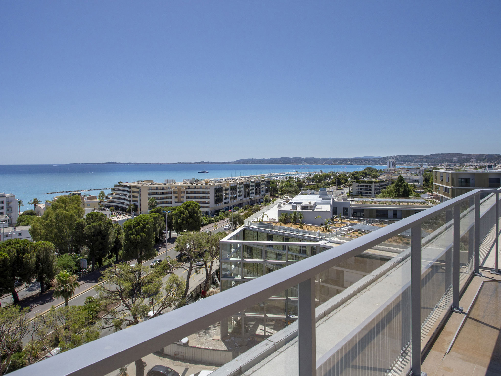 Seaside View-Outside