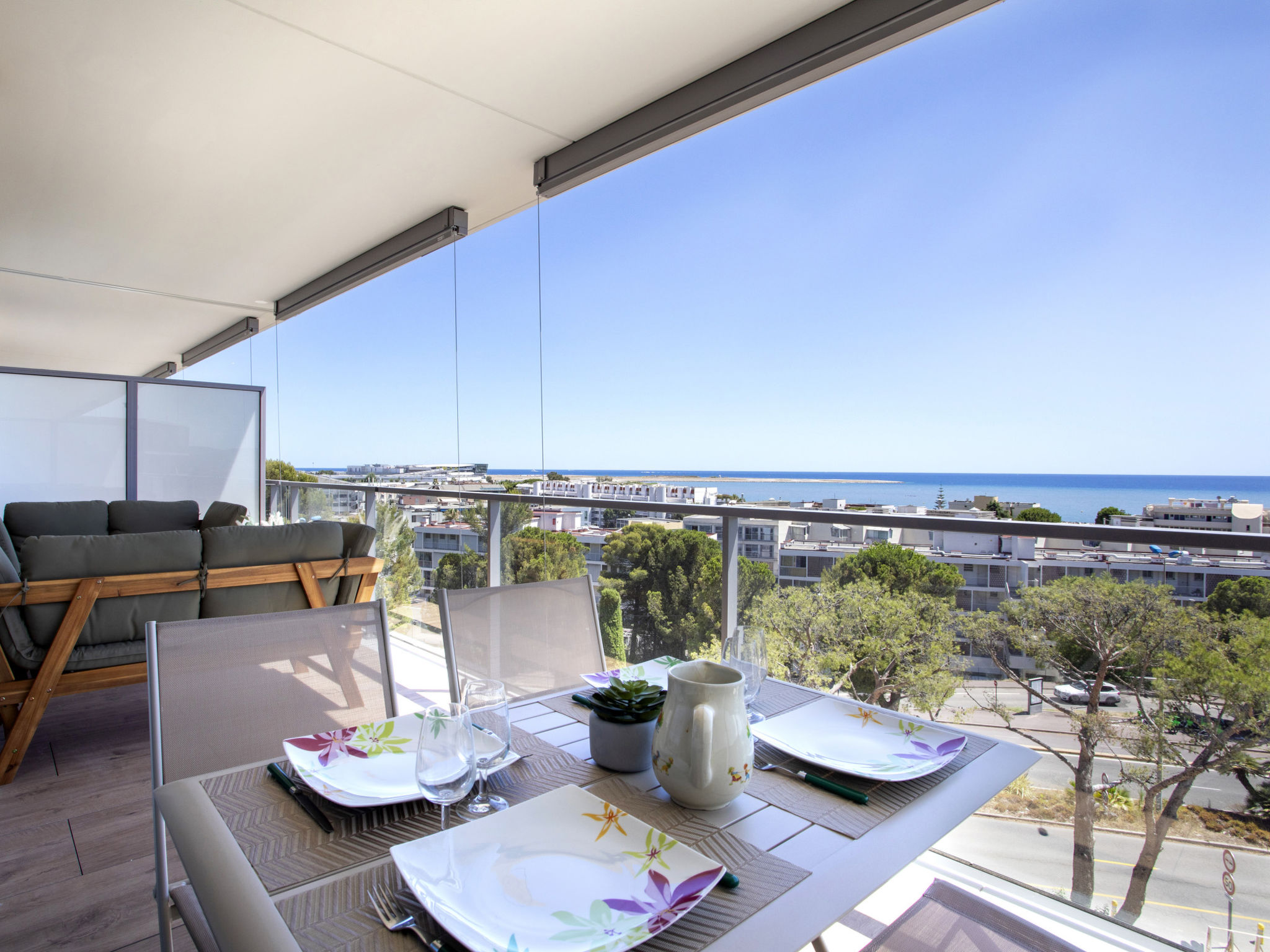 Seaside View-Outside