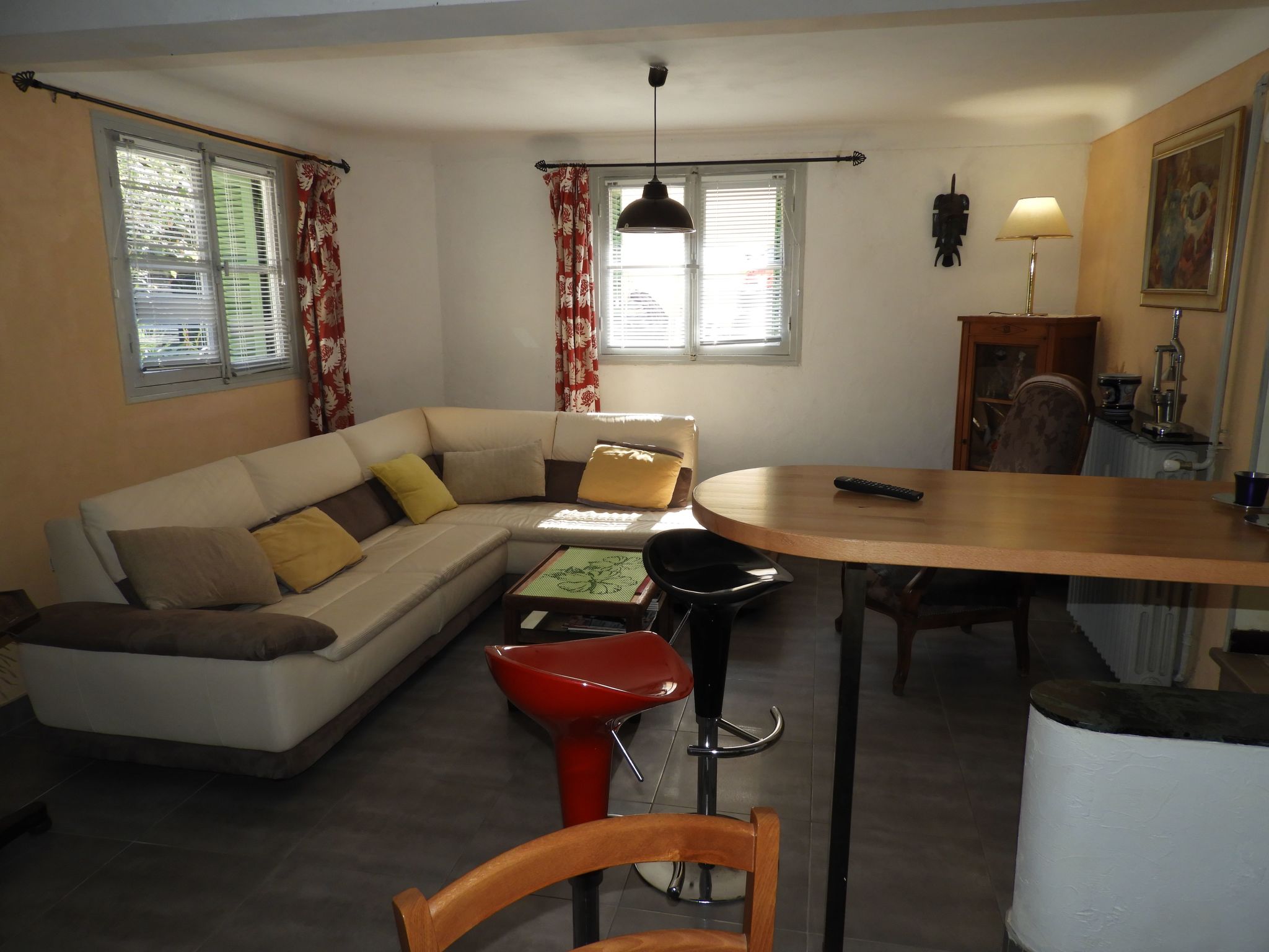 Wohnung "Les roses" auf einem eingemauerten Grundstück-Binnen