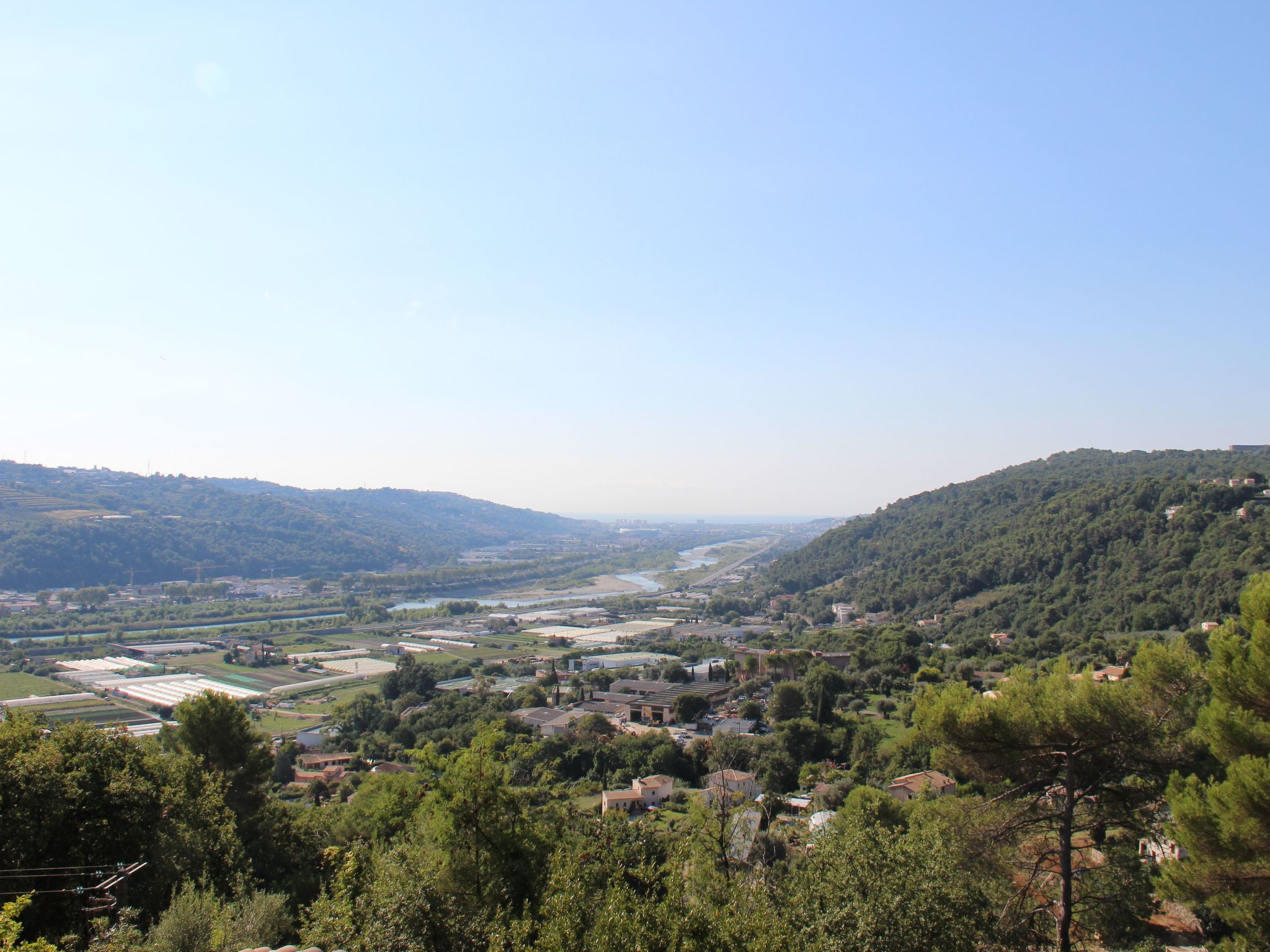 "Rocabel" mit Blick auf das Wasser-Binnen
