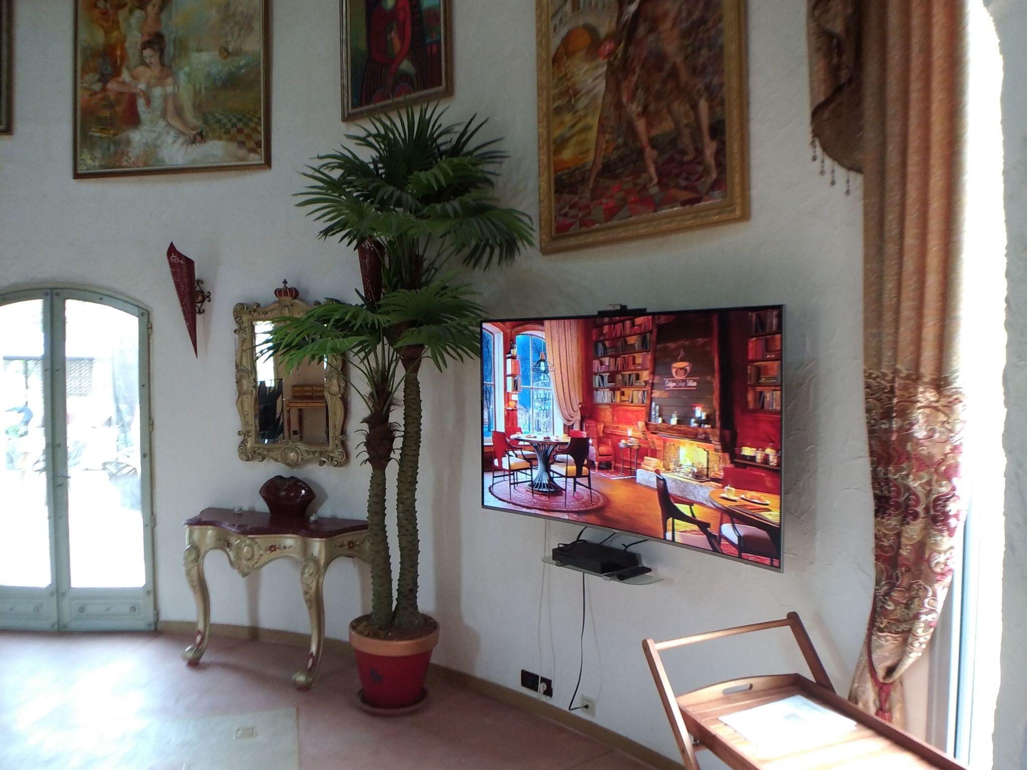 "Villa Sculpture" mit Terrasse-Binnen