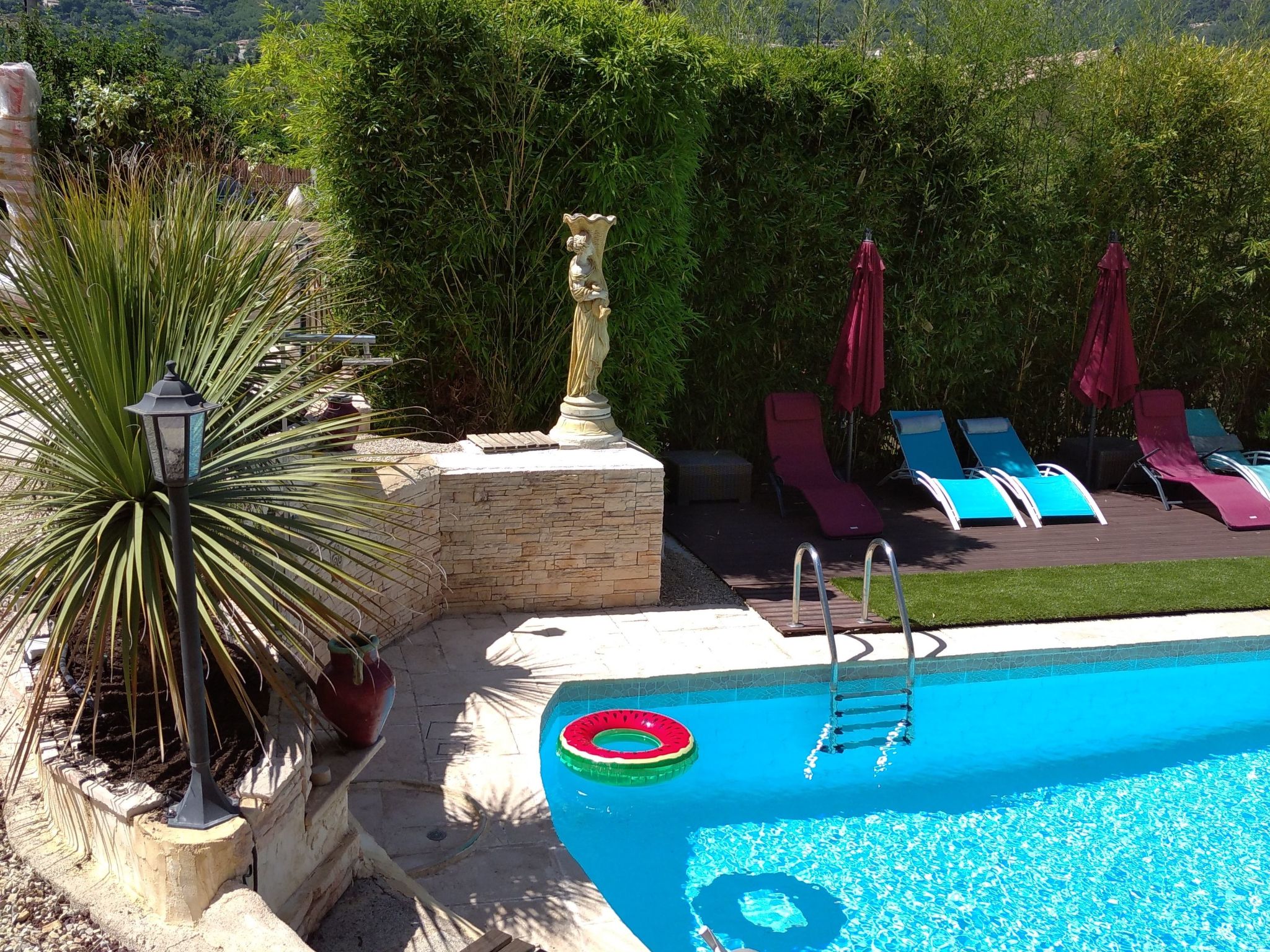 "Villa Sculpture" mit Terrasse-Binnen