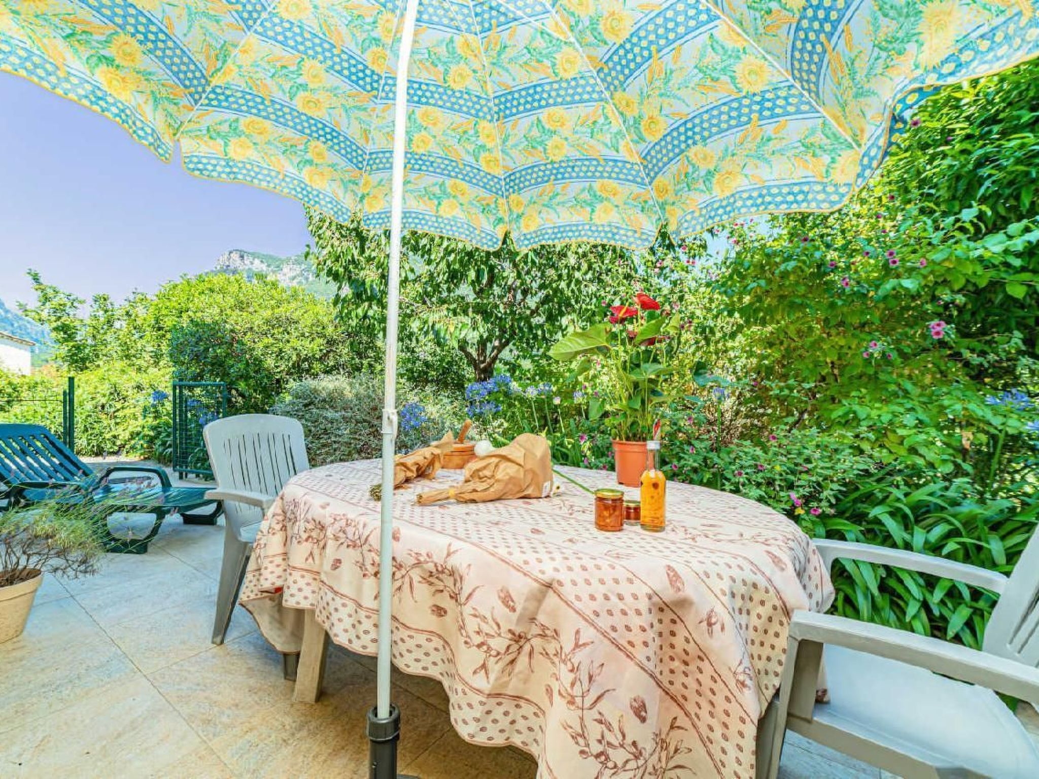 Locations-06 - Die Eugenie-Image-tags.info