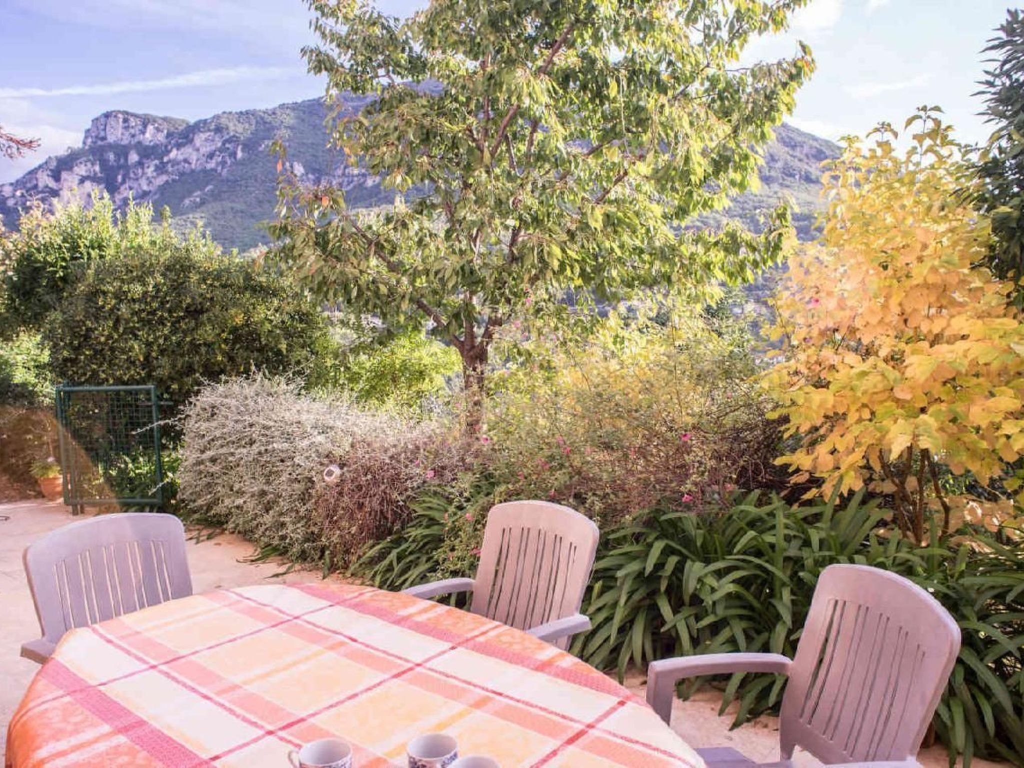 Locations-06 - Die Eugenie-Image-tags.info