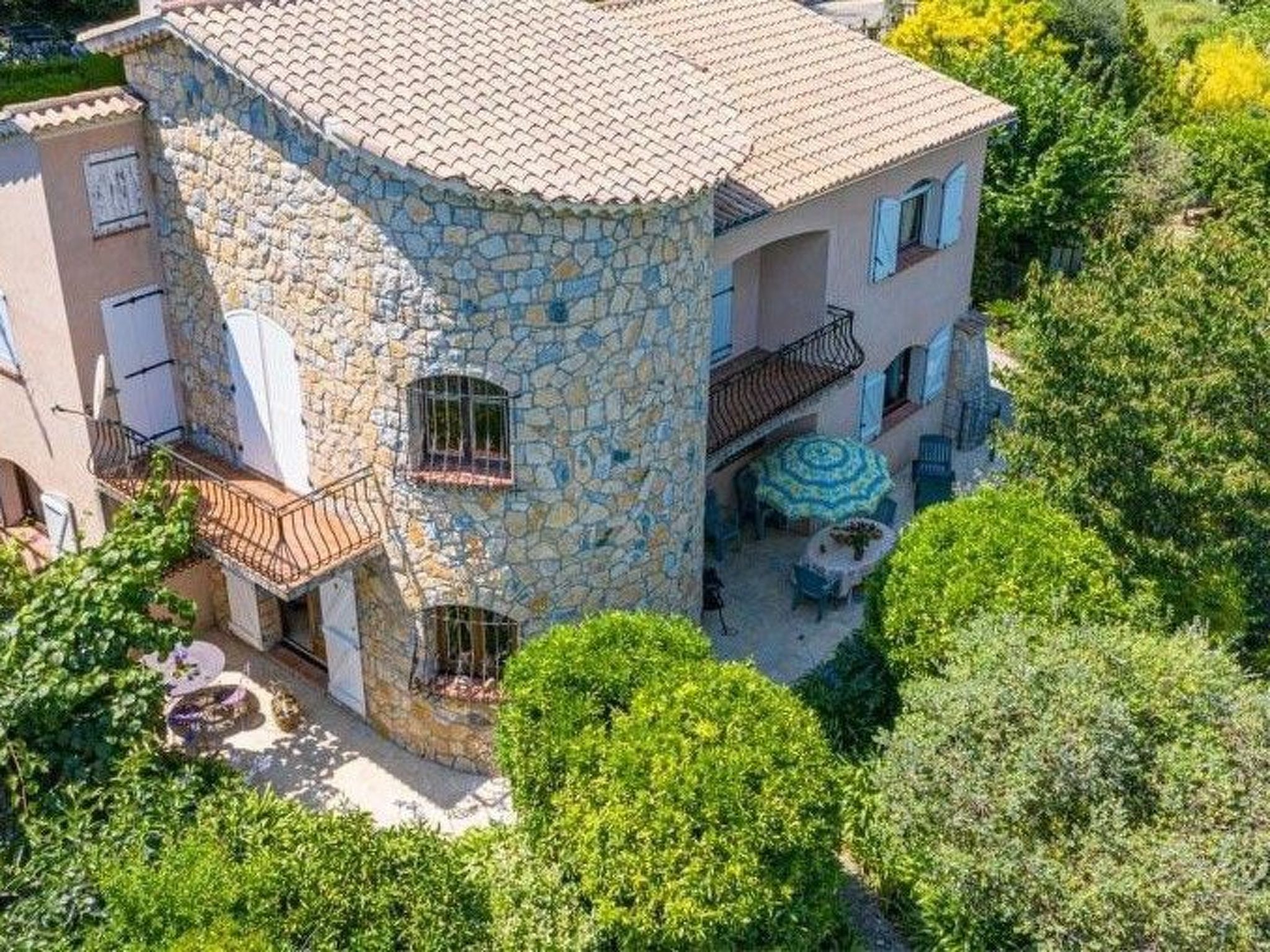 Locations-06 - Die Eugenie-Image-tags.info