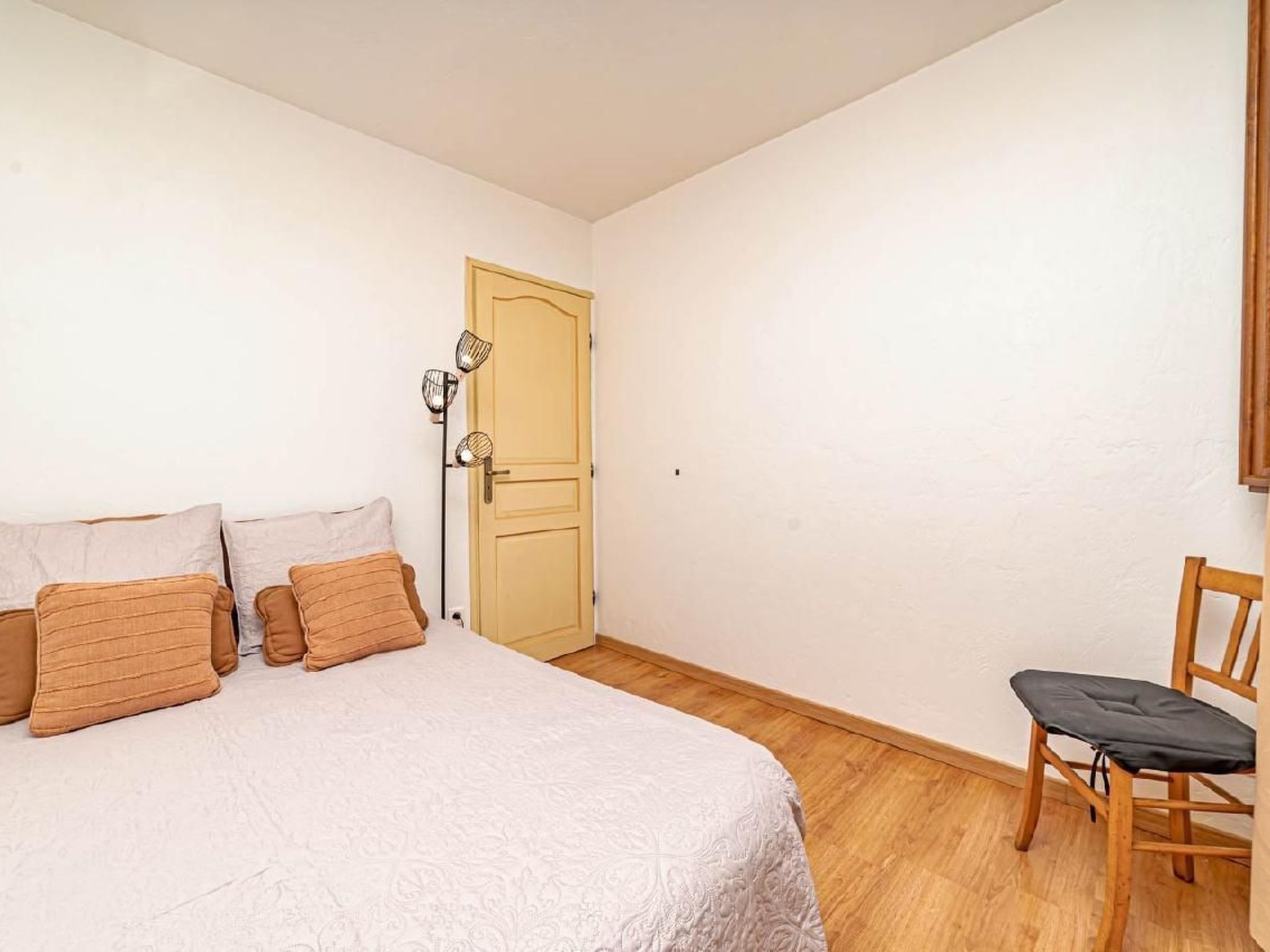 Locations-06 - das haus von noelie 1. stock-Image-tags.info