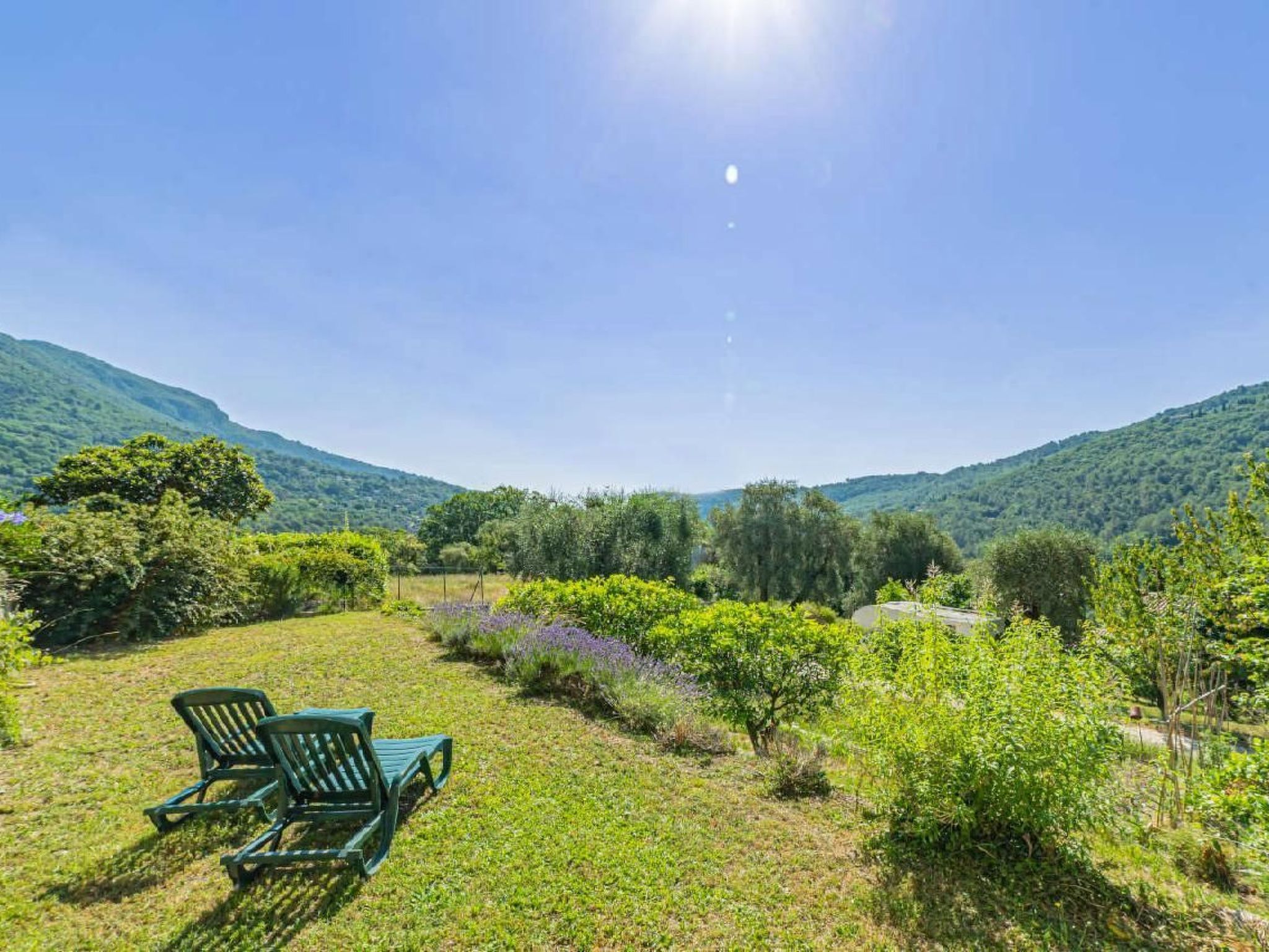 Locations-06 - das haus von noelie 1. stock-Image-tags.info