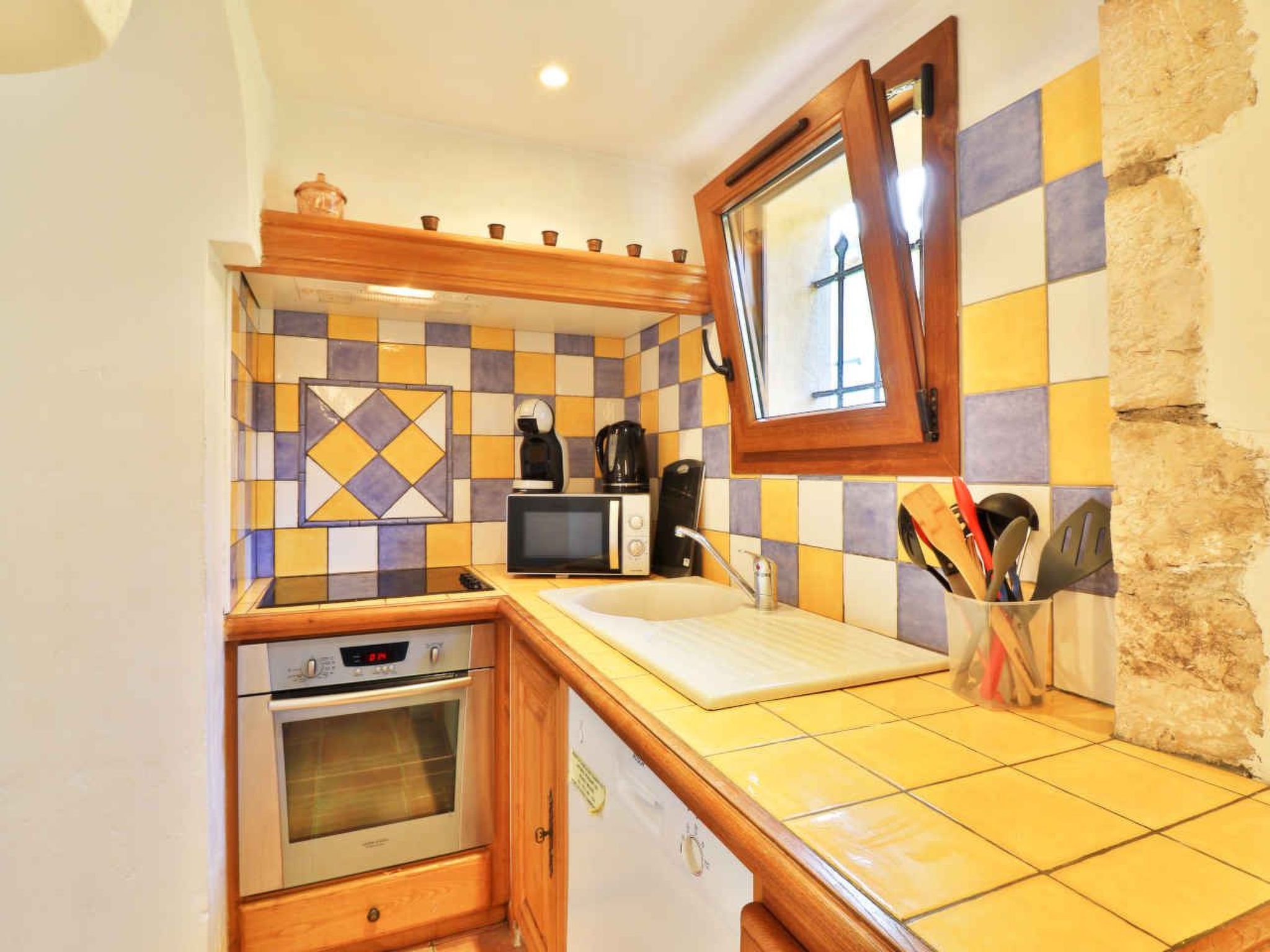 Locations-06 - la maison de noelie - Gartengeschoss-Image-tags.info