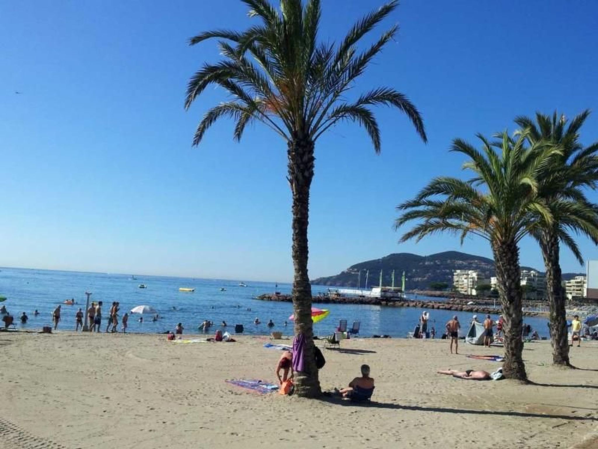 Locations-06 - la maison de noelie - Gartengeschoss-Image-tags.info