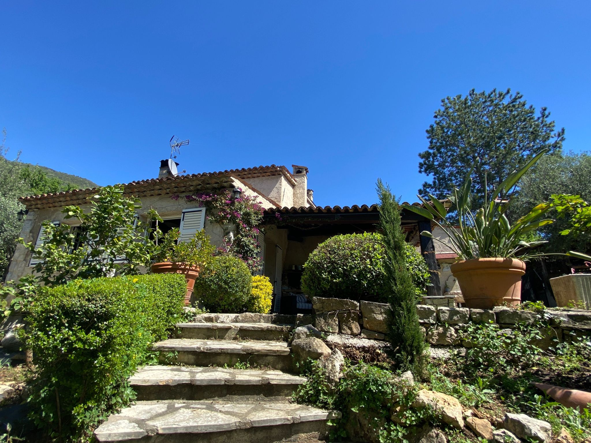 Vakantiehuis met privé zwembad in Tourrettes sur Loup (Frankrijk) voor 6 personen