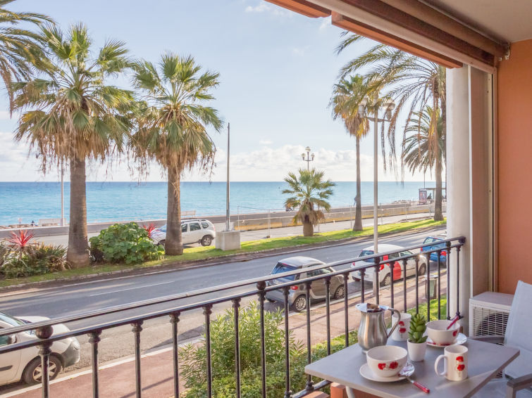 Galets d'Azur Promenade des Anglais Apartment in Nice