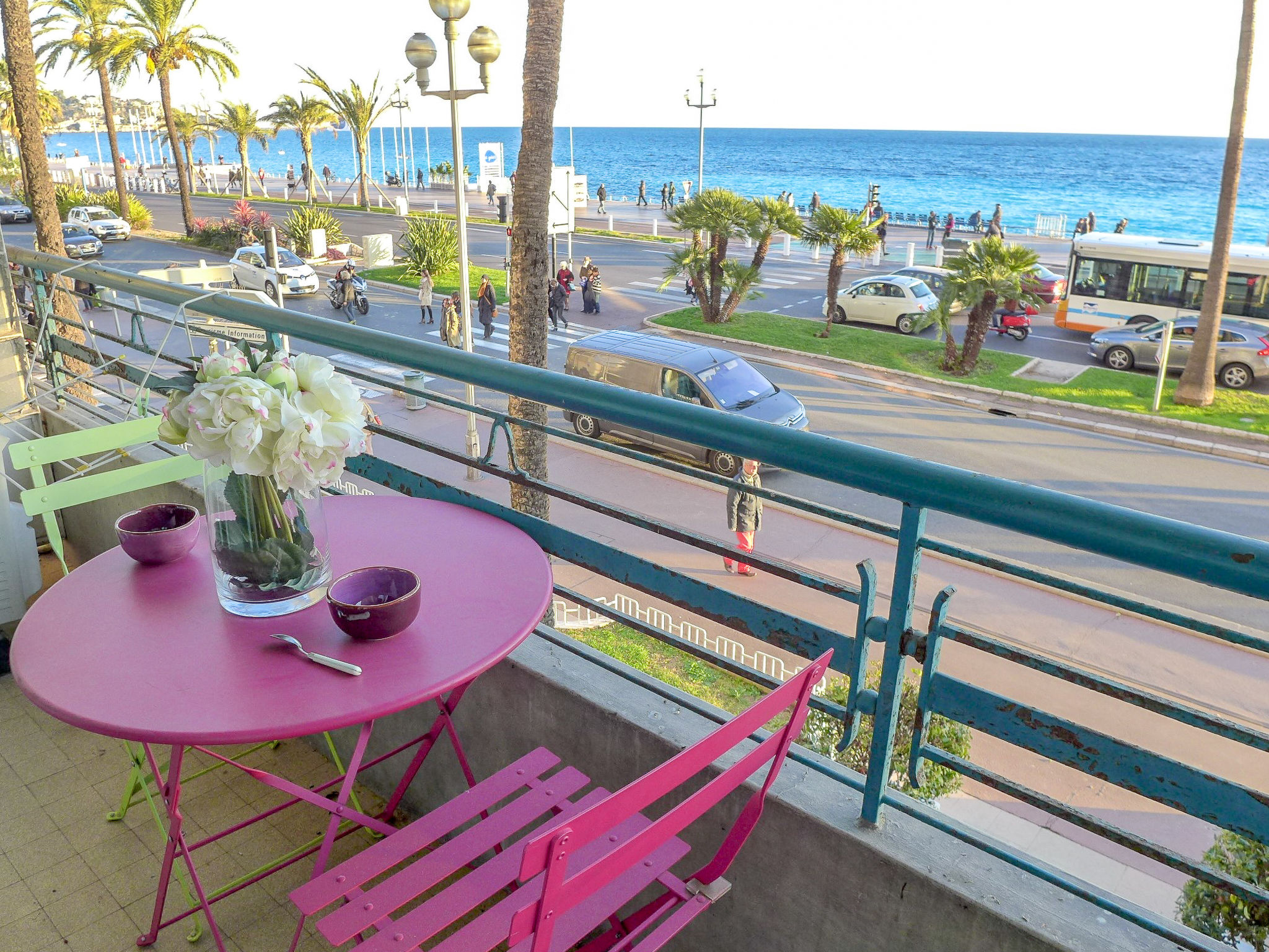 Le Savoy Promenade des Anglais-Draußen