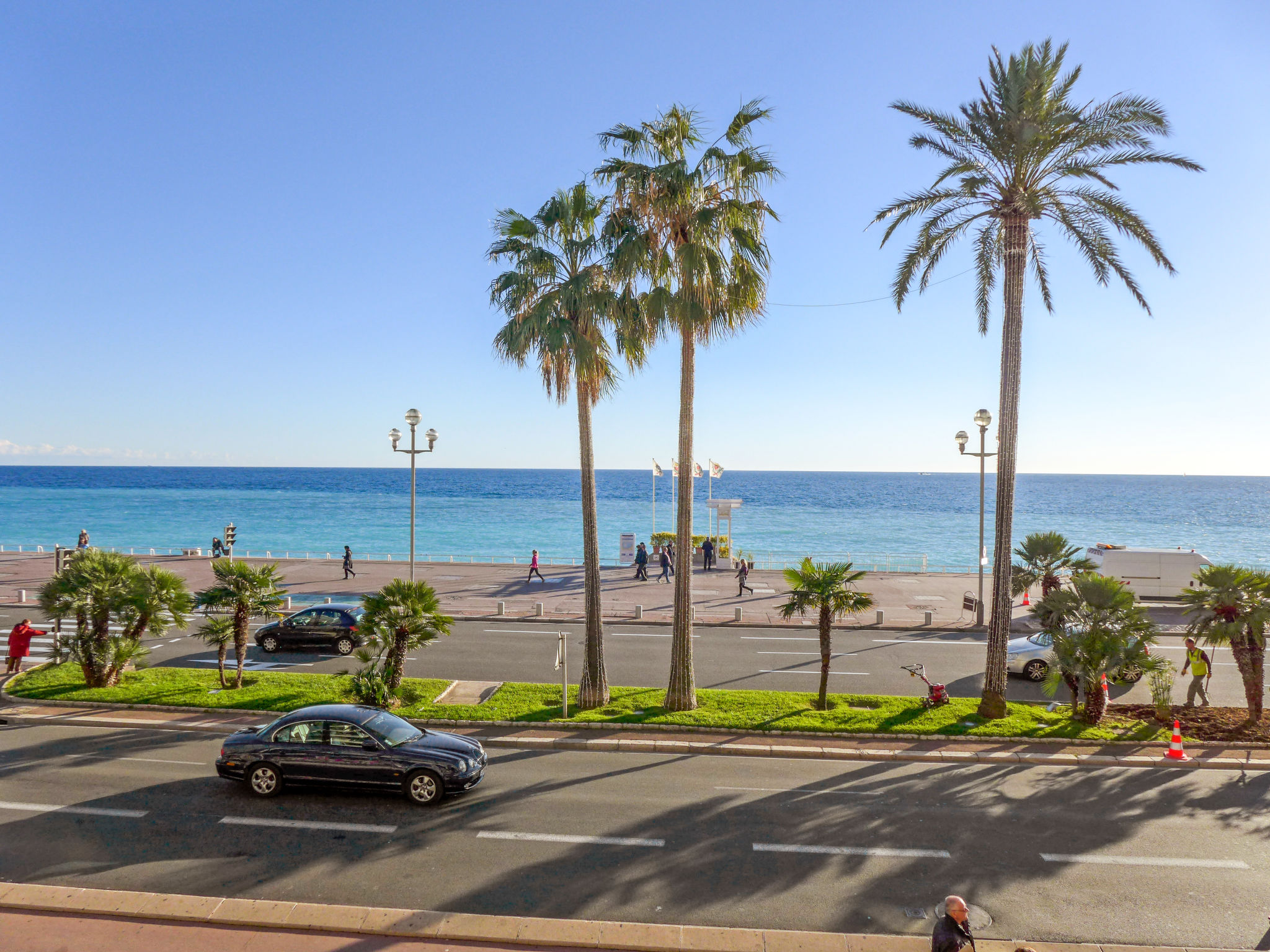 Le Savoy Promenade des Anglais-Draußen