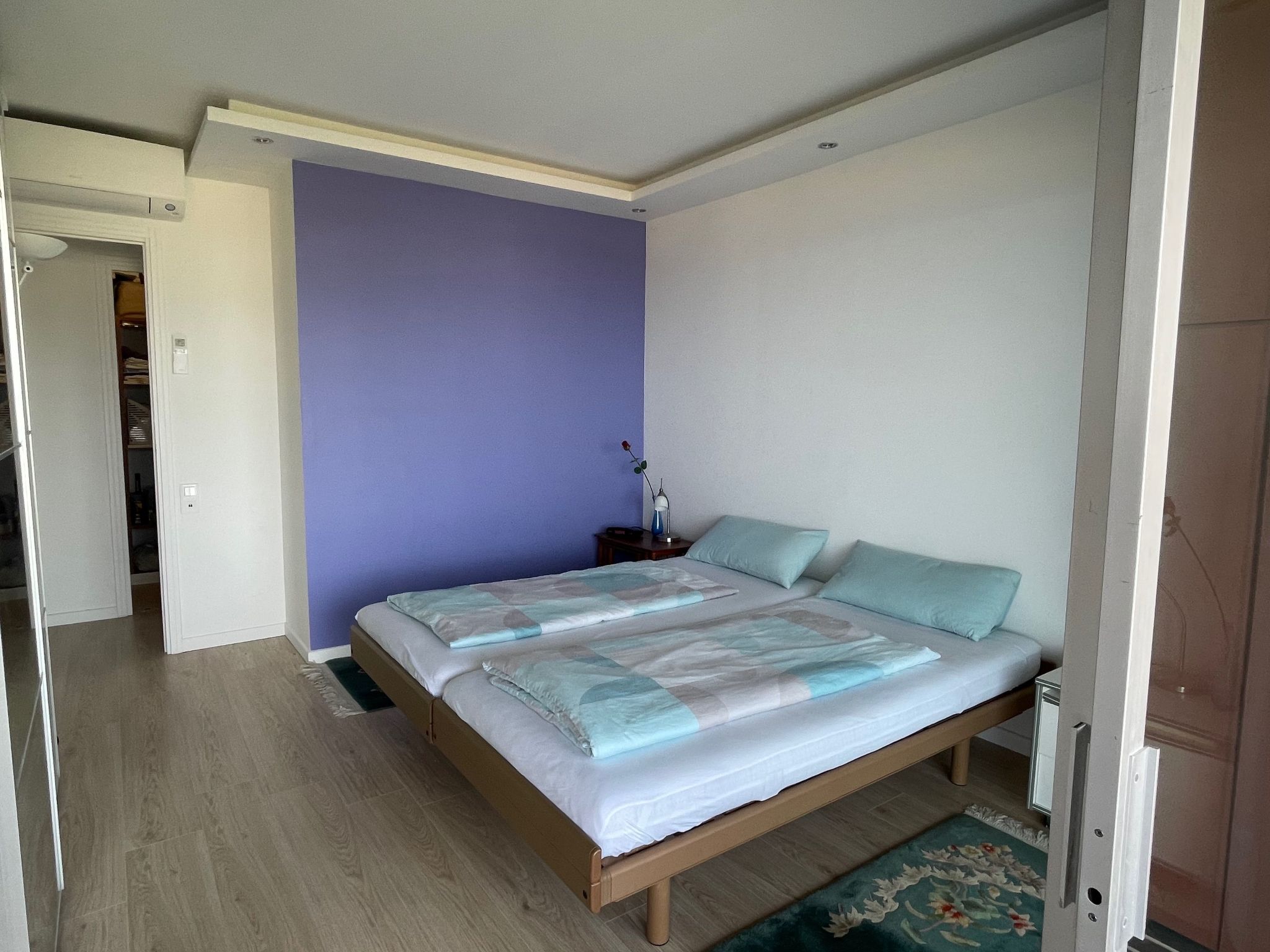 Les Belles Terrres-Drinnen