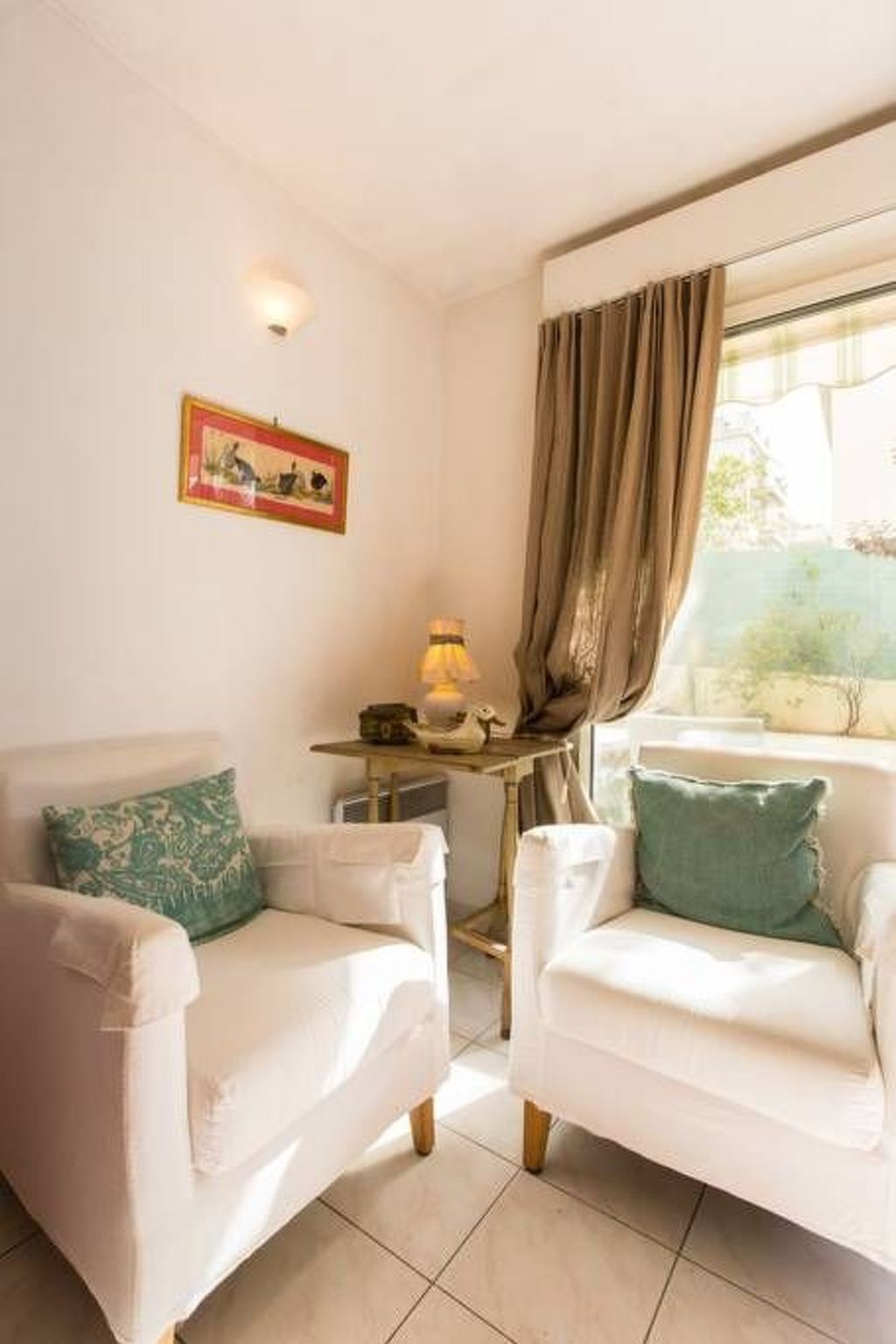 Photo of mit privatem Garten und Terrasse