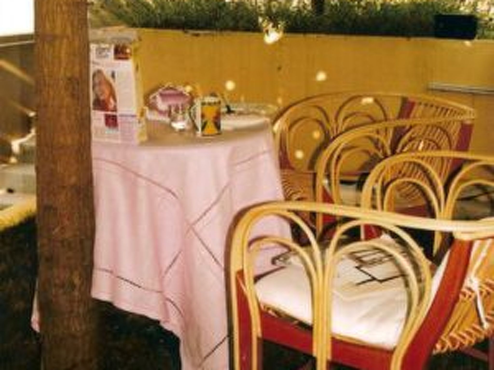 Photo of mit privatem Garten und Terrasse