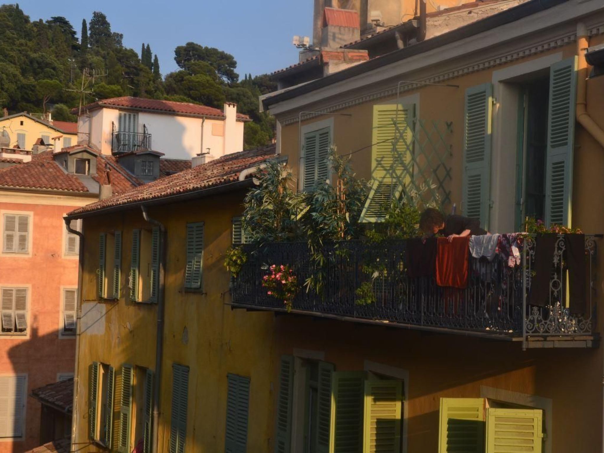 Photo of Strandnahe, helle Wohnung mitten in der Altstadt von Nizza mit fantastischem Bl