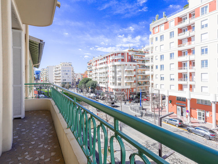 Photo of Les Yuccas Promenade des Anglais