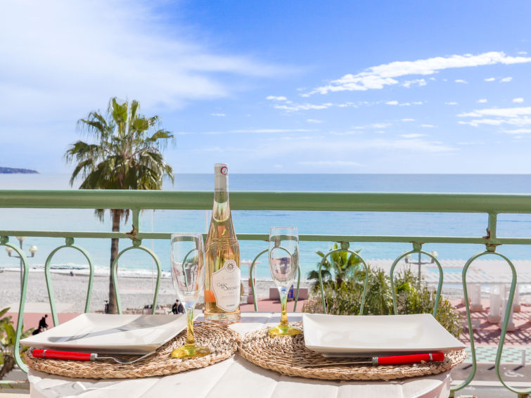 Photo of Les Yuccas Promenade des Anglais