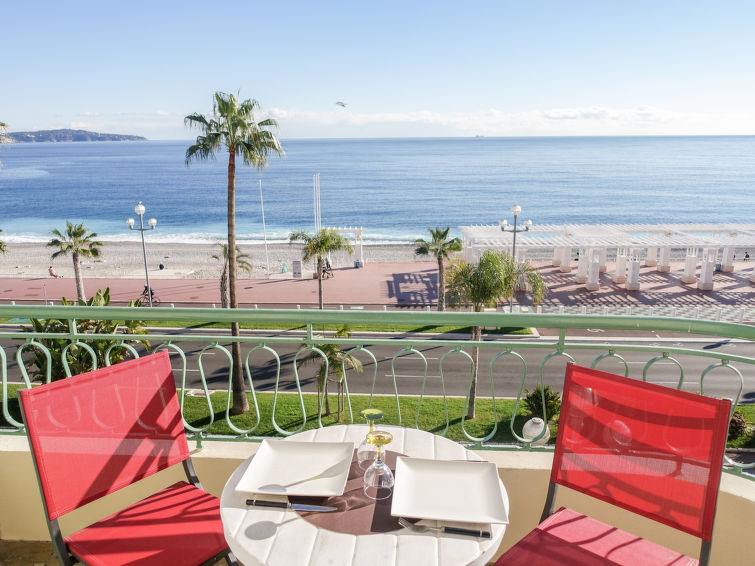 Photo of Les Yuccas Promenade des Anglais