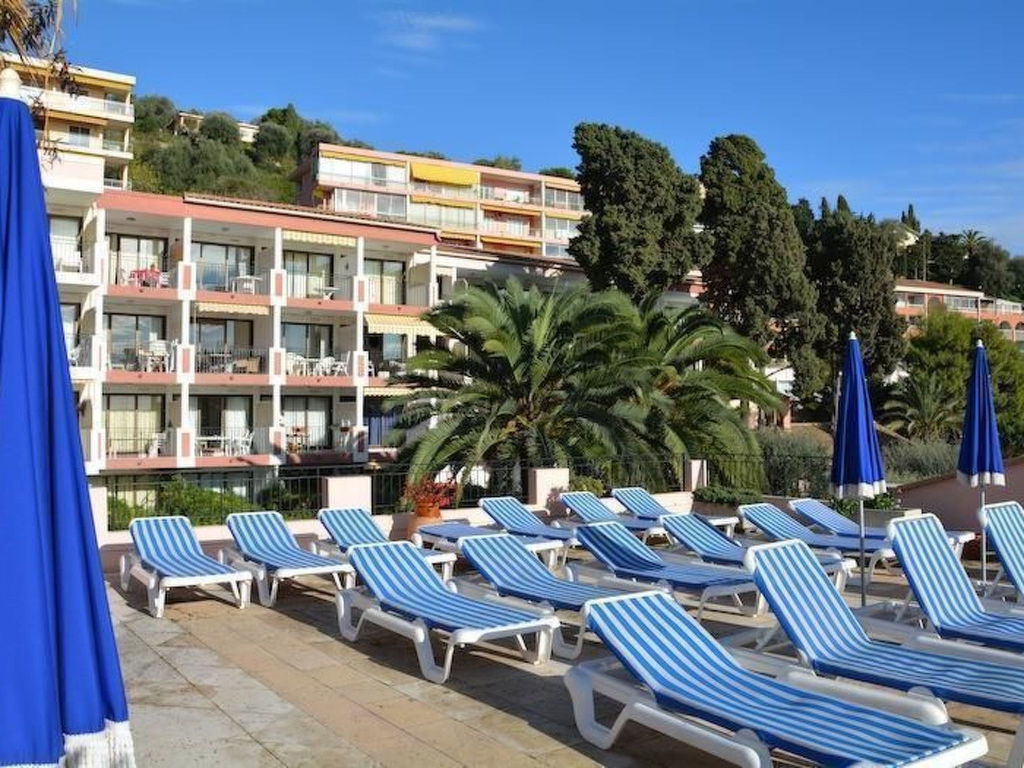 Schöne Wohnung in Villefranche-Sur-Mer-Binnen