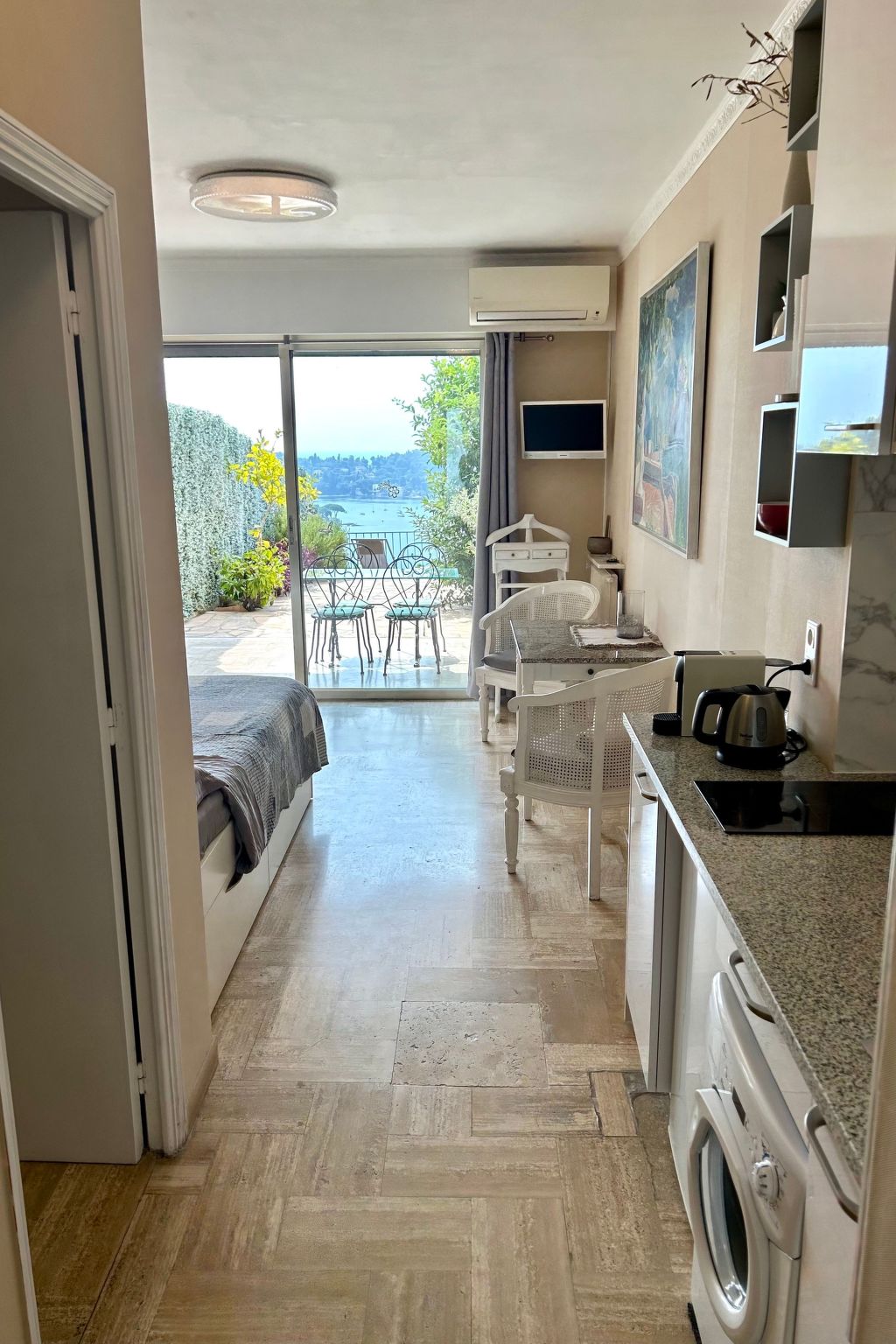 Studio mit Terrasse und Panoramablick-Dedans