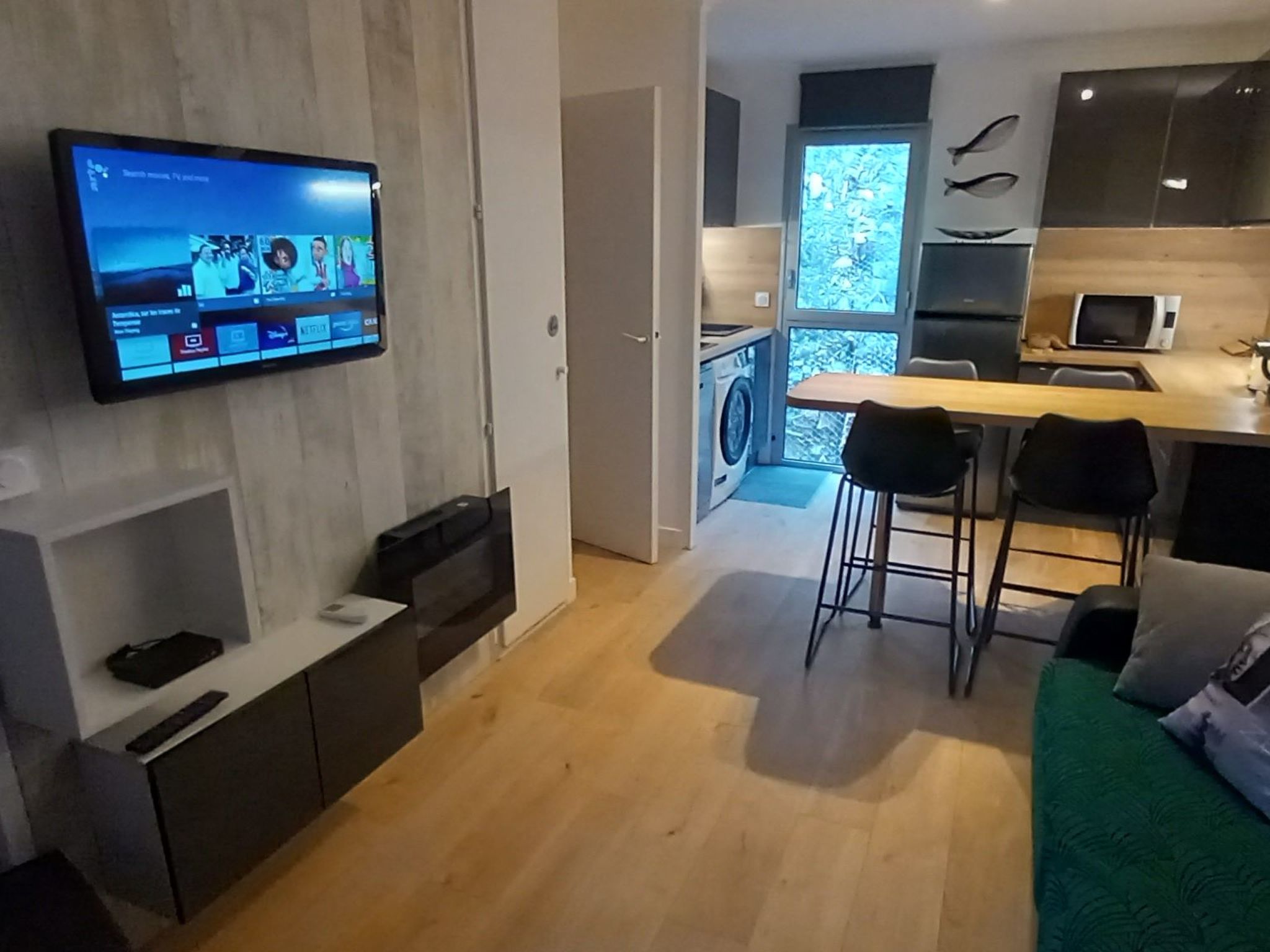 Photo of mit Pool Infinity