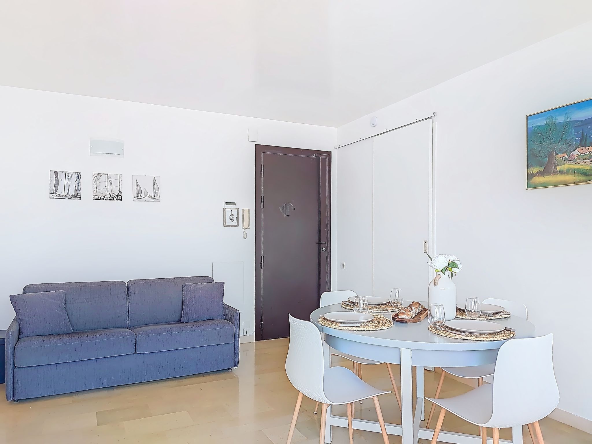 Photo of Le Bonaparte