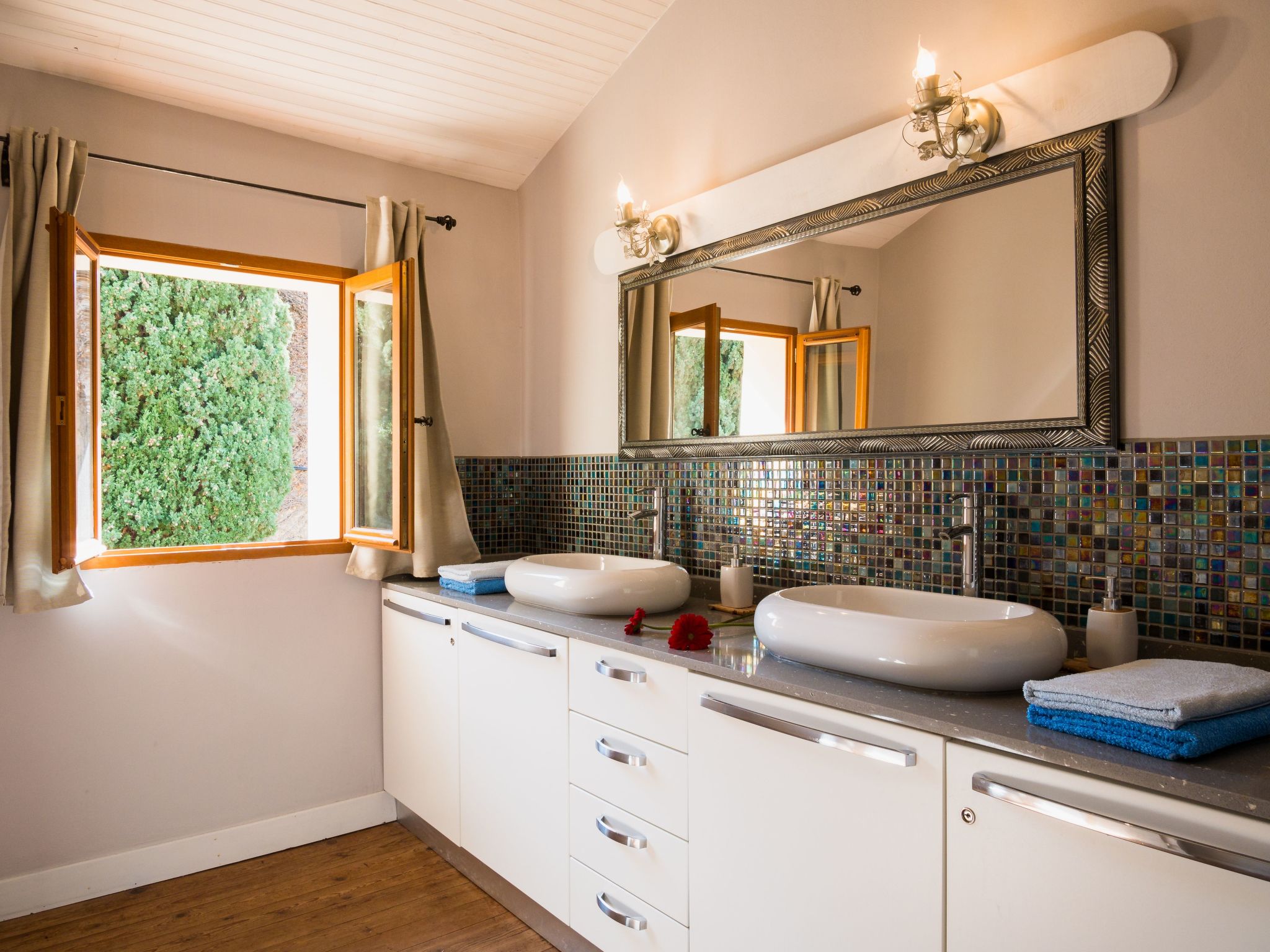 Romantique Hide Away-Binnen