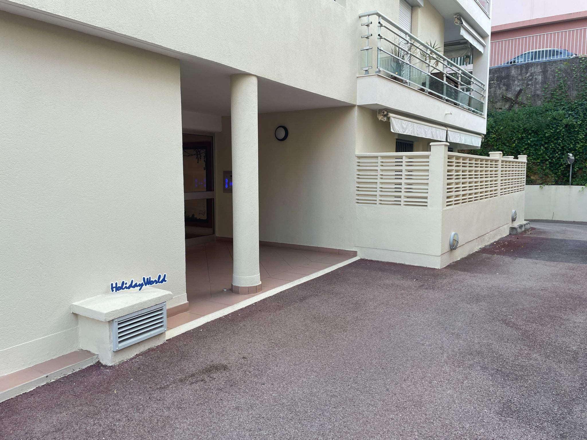 Photo of Roquebrune sur la Mer bei Holiday World