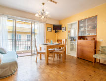 Centraal appartement in Menton, 100m van het strand - thumbnail 1