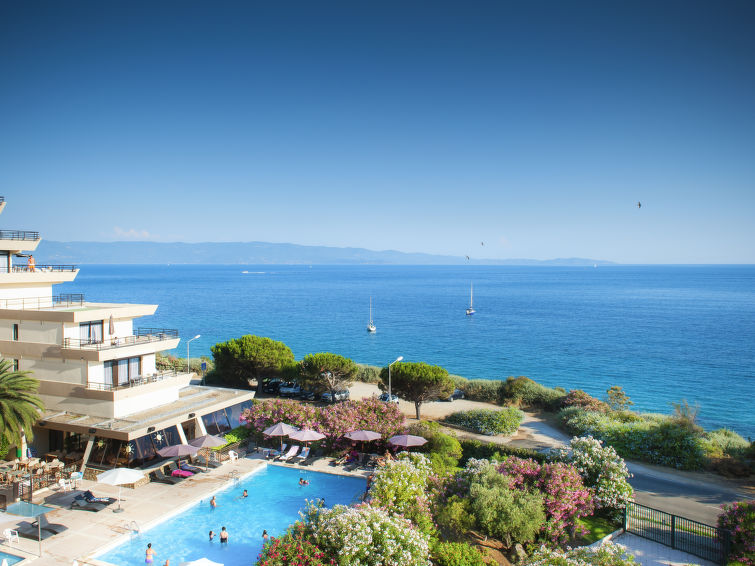 Search and Stay destination Ajaccio, Corse - France from AU$ 159. Rés. Les Calanques, studio 2 pers