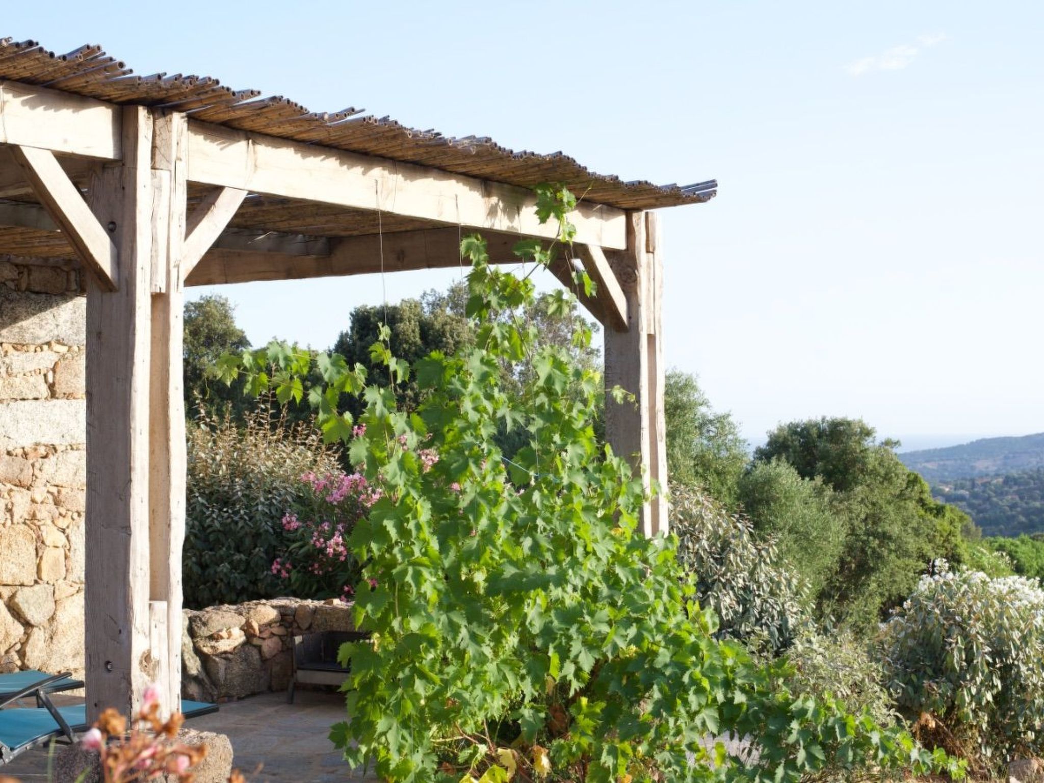 In idyllischer Lage im Süden Korsikas-Drinnen