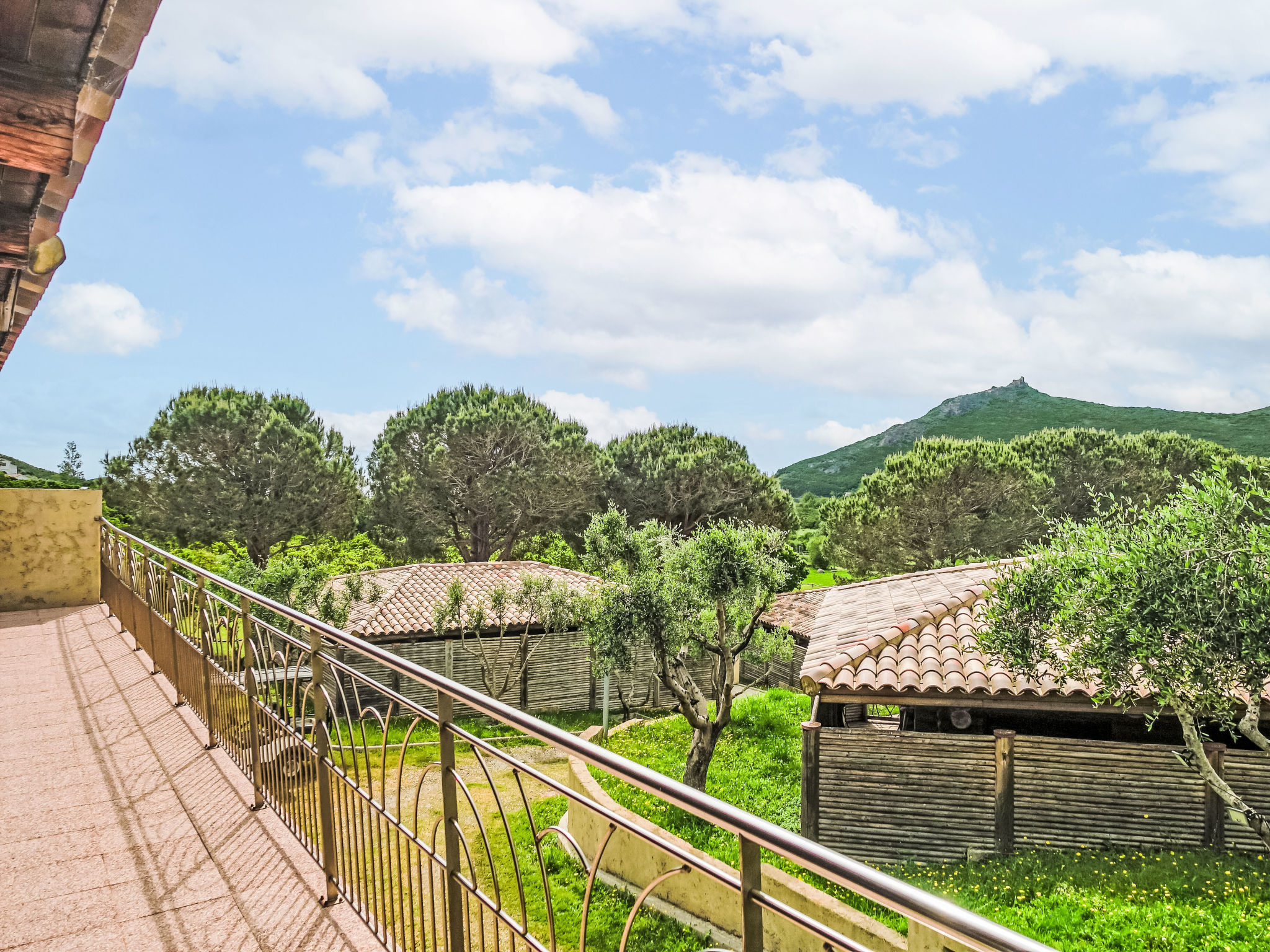 Chalet Double-Buiten