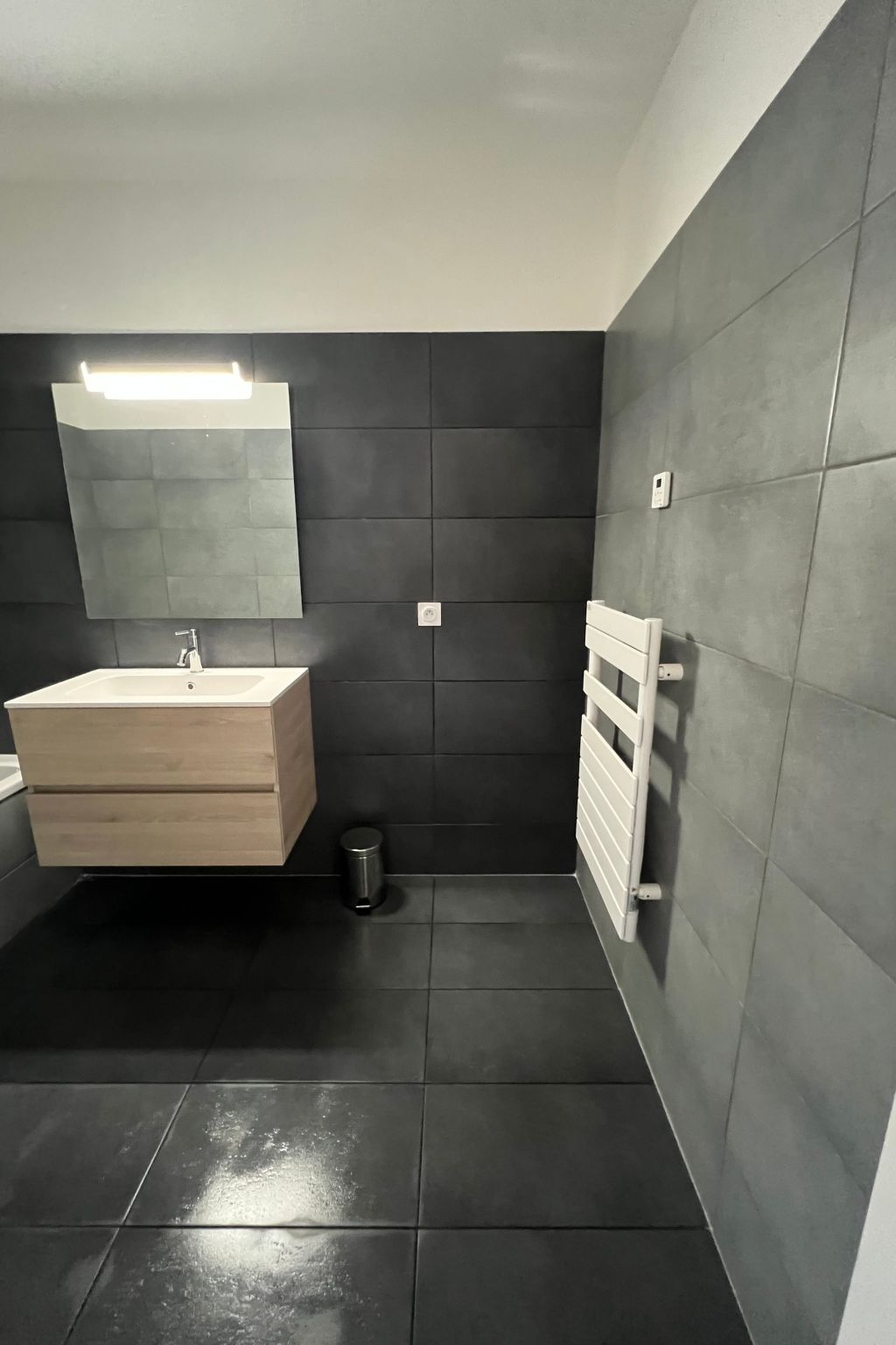 Neue Wohnung 2 Minuten vom Hafen entfernt-Binnen