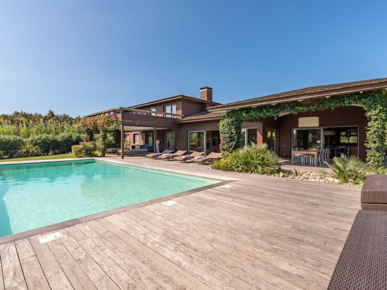 10-persoons vakantiehuis met privézwembad in Bonifacio in Bonifacio