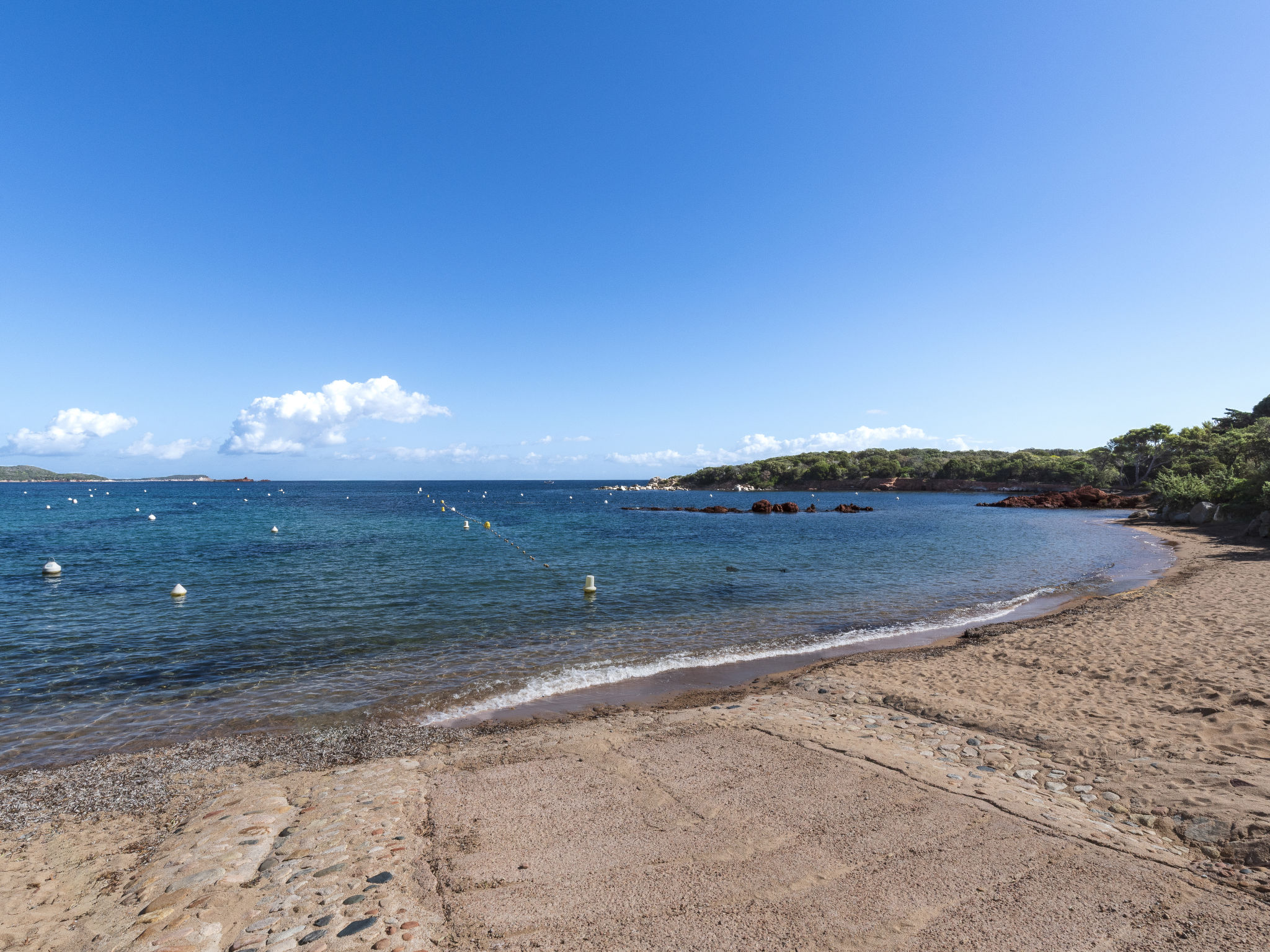 Cala Rossa - Outside